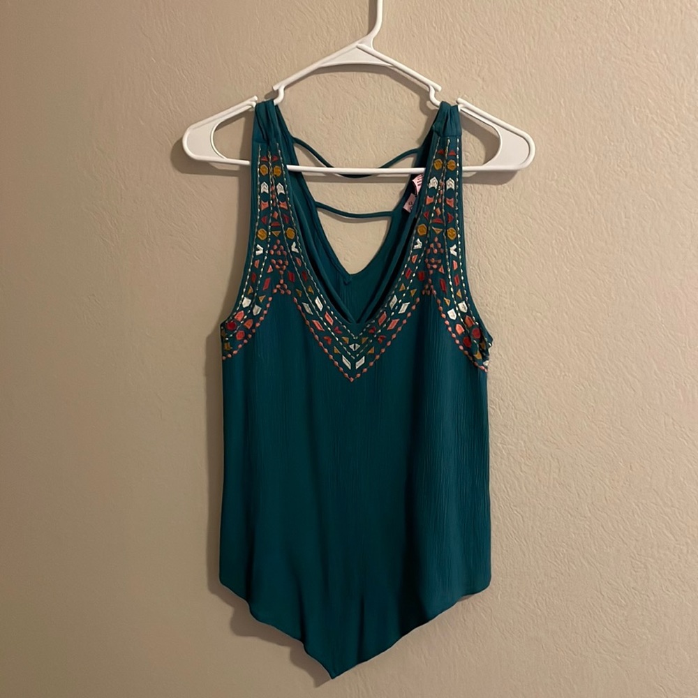 Medium Teal V-neck blouse